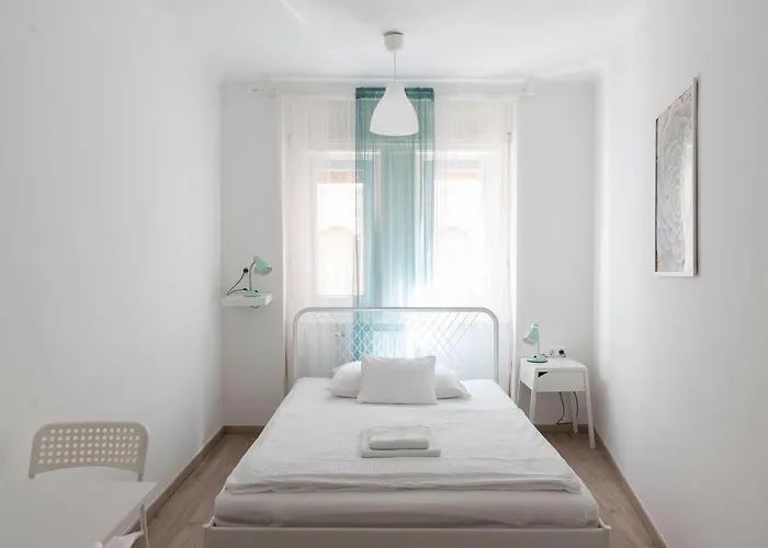 Vajda 15 Capsulehotel Boedapest